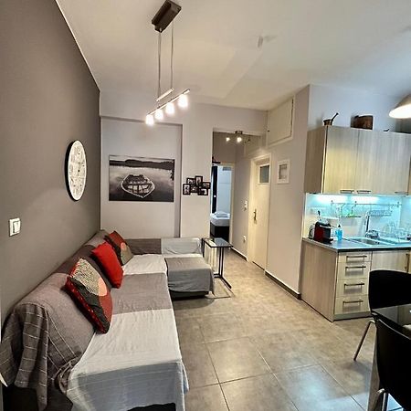 Central Kalamata Cozy Apartment Kültér fotó