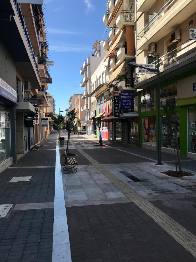 Central Kalamata Cozy Apartment Kültér fotó