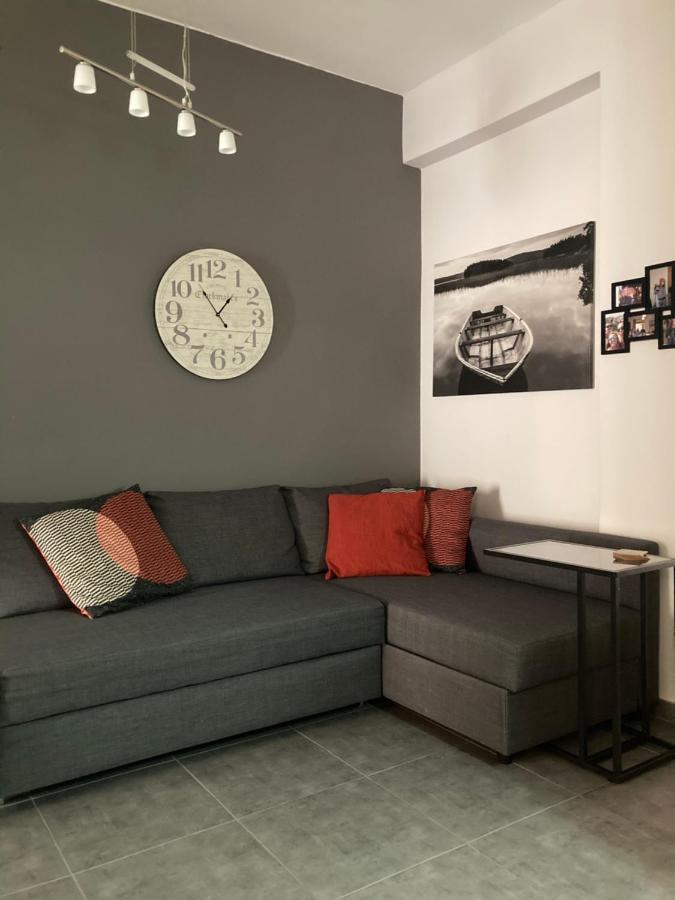 Central Kalamata Cozy Apartment Kültér fotó