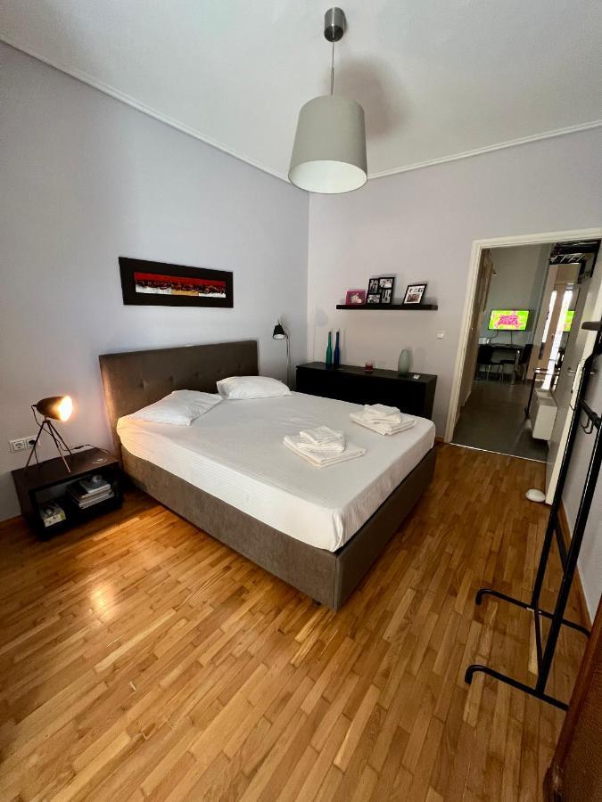 Central Kalamata Cozy Apartment Kültér fotó