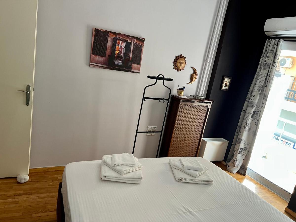 Central Kalamata Cozy Apartment Kültér fotó