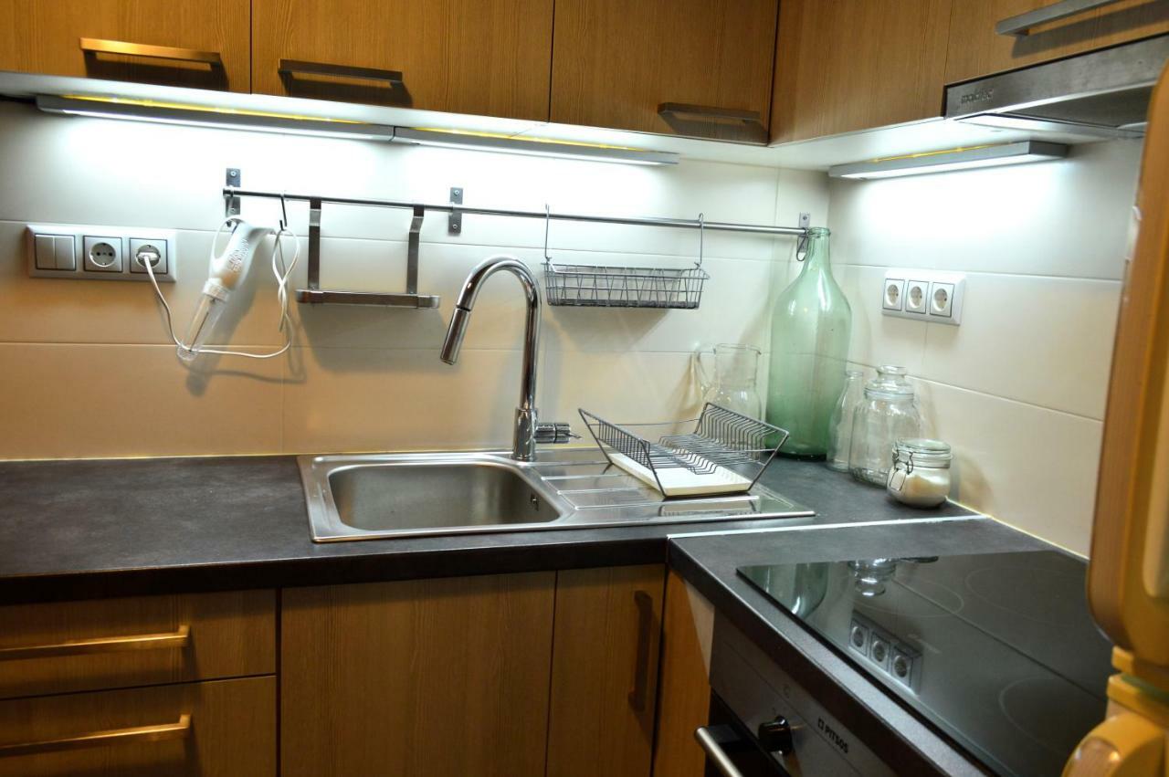 Central Kalamata Cozy Apartment Kültér fotó